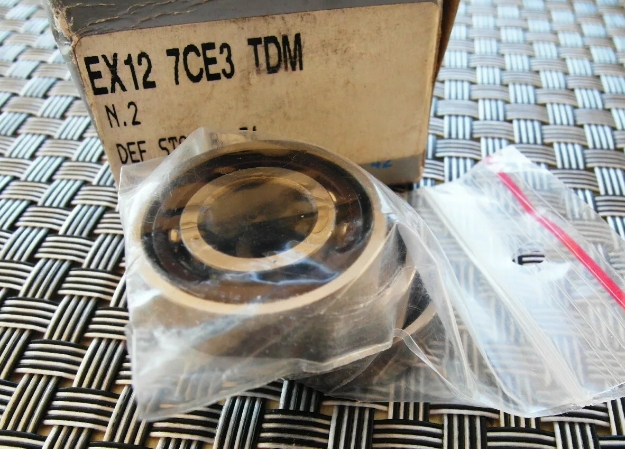 角接觸球軸承，品牌：SKF，示例圖片355